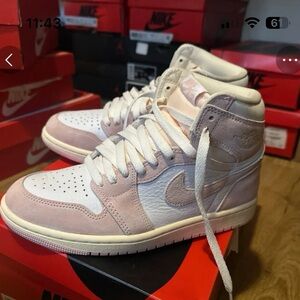 Nike Women's High-Top Sneakers - Soft Pink and Cream